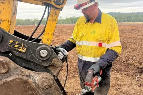 Earthmoving, Civil & Forklift Repairs Gladstone
