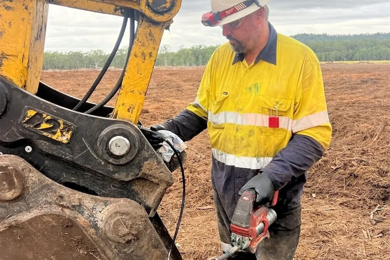 Earthmoving Equipment - Total Mobile Mechanical Services Central Queensland